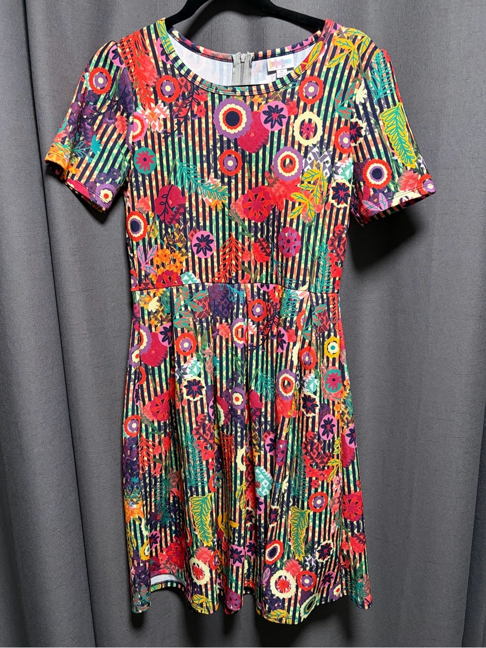 LuLaRoe Amelia size Medium